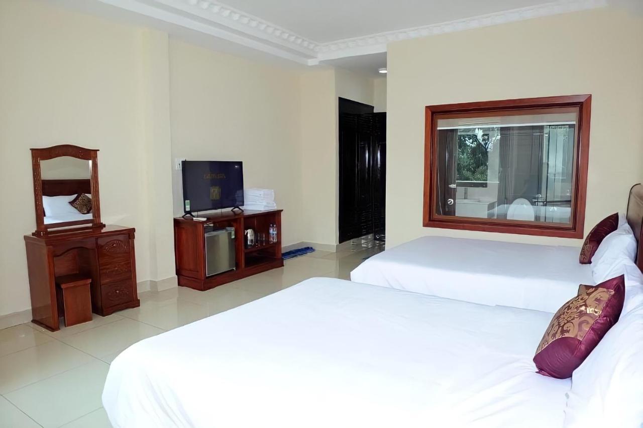 Red Sun Airport Saigon Hotel Хошимин Екстериор снимка