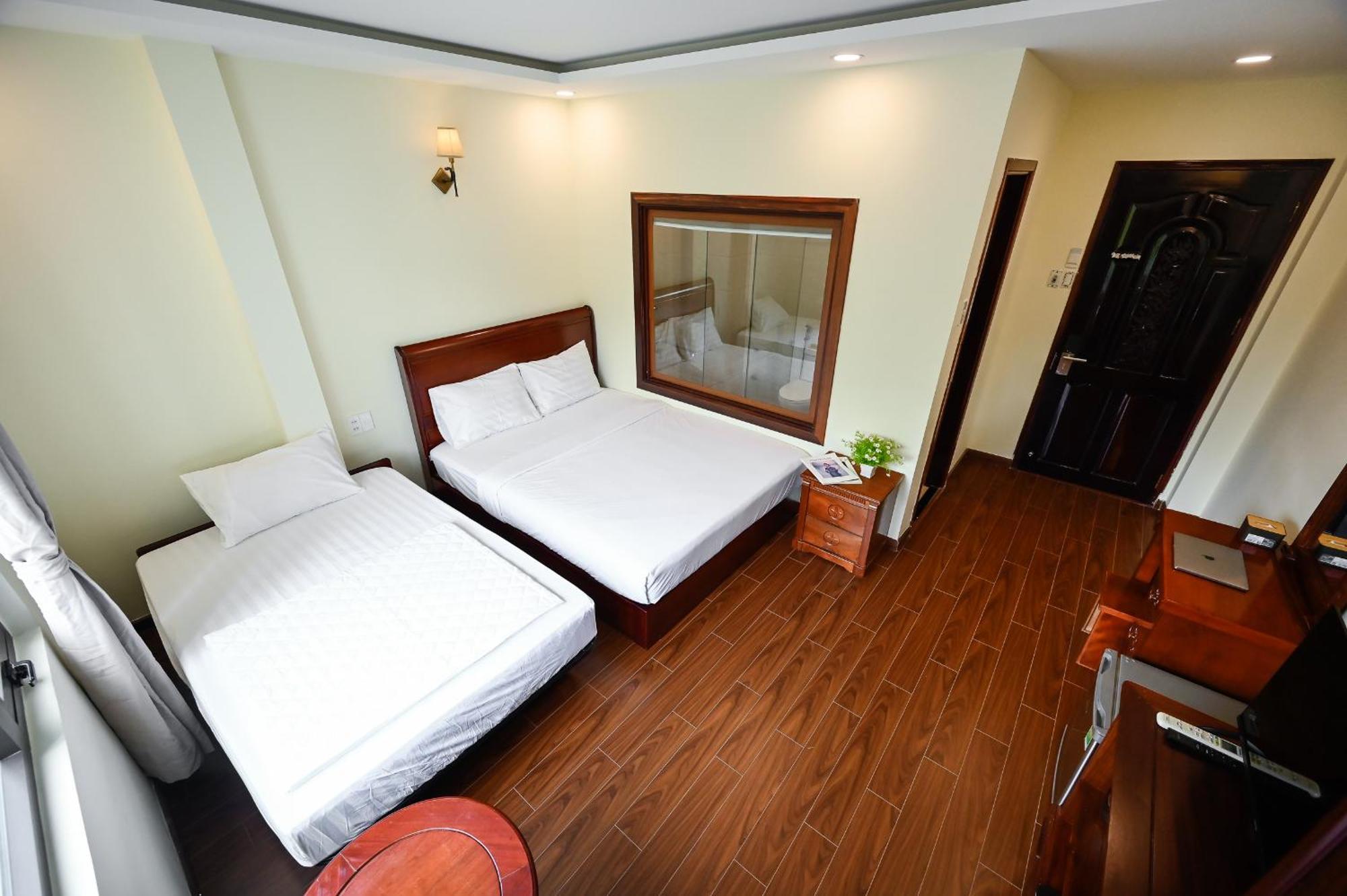 Red Sun Airport Saigon Hotel Хошимин Екстериор снимка