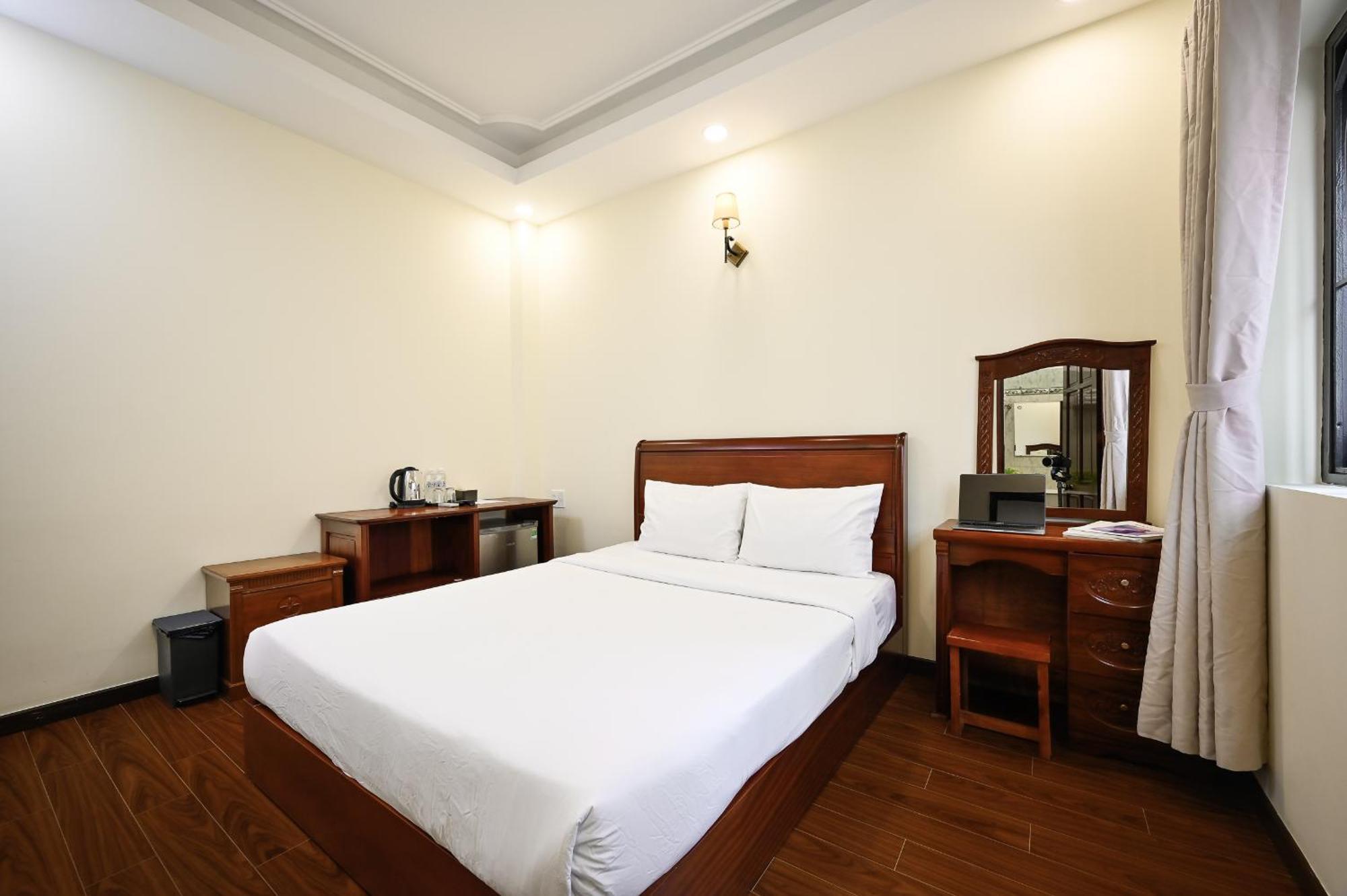 Red Sun Airport Saigon Hotel Хошимин Екстериор снимка