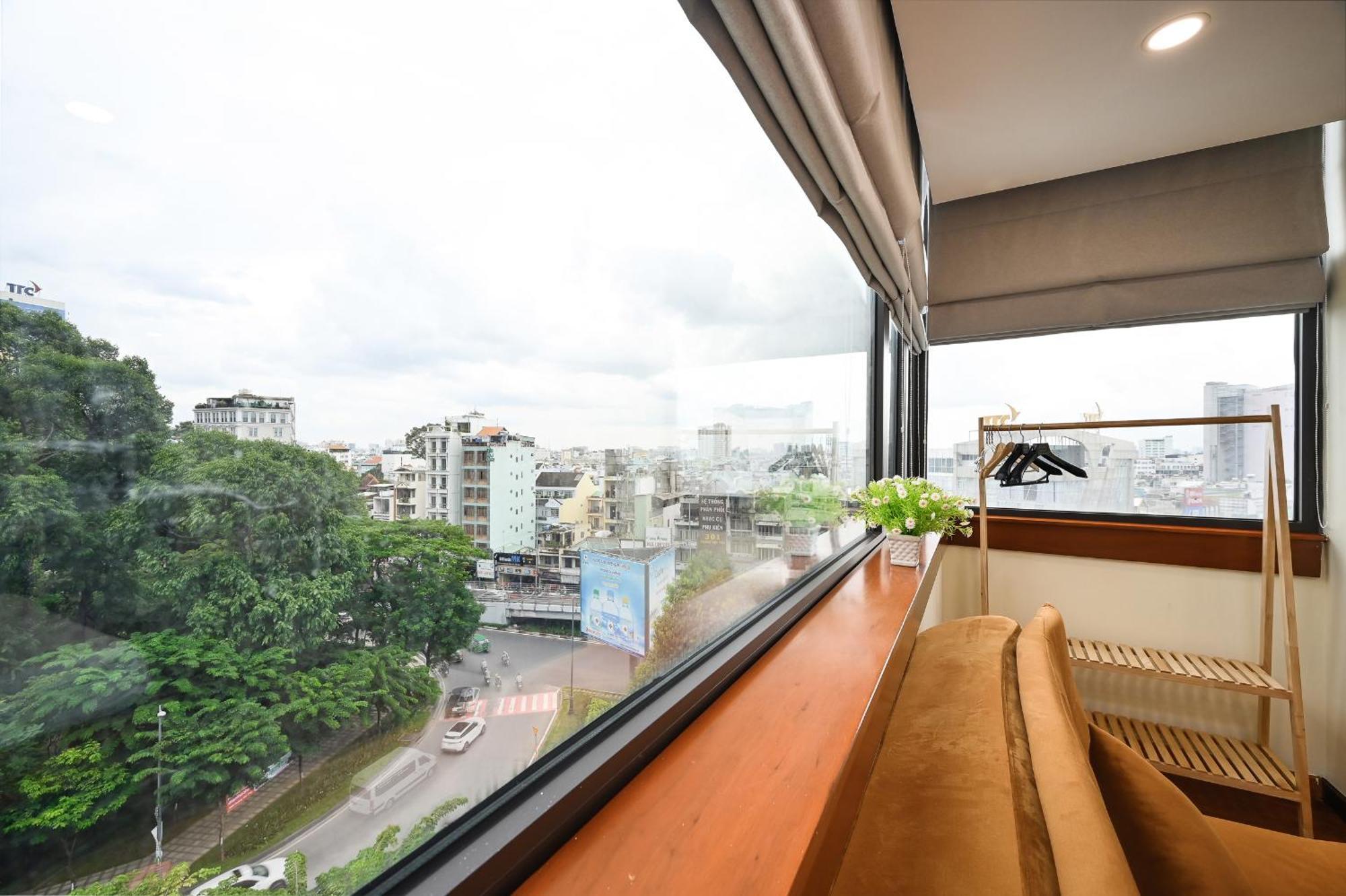 Red Sun Airport Saigon Hotel Хошимин Екстериор снимка